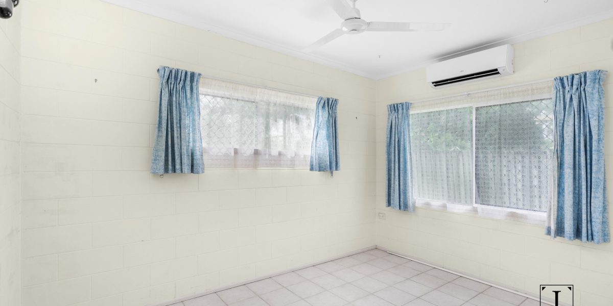 20 Periwinkle Avenue, Trinity Beach, QLD 4879 AUS
