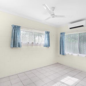 20 Periwinkle Avenue, Trinity Beach, QLD 4879 AUS