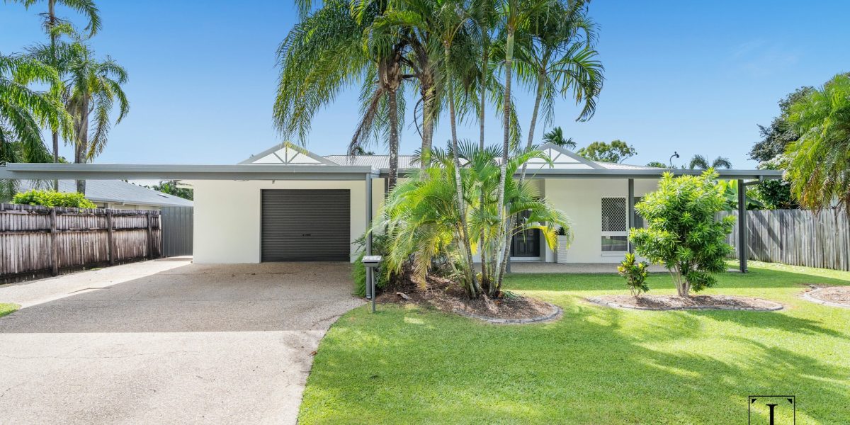 20 Periwinkle Avenue, Trinity Beach, QLD 4879 AUS