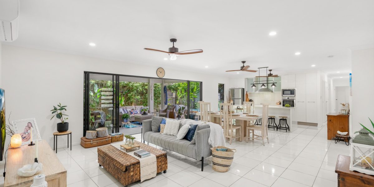 5 Weld Crescent, Smithfield, QLD 4878 AUS