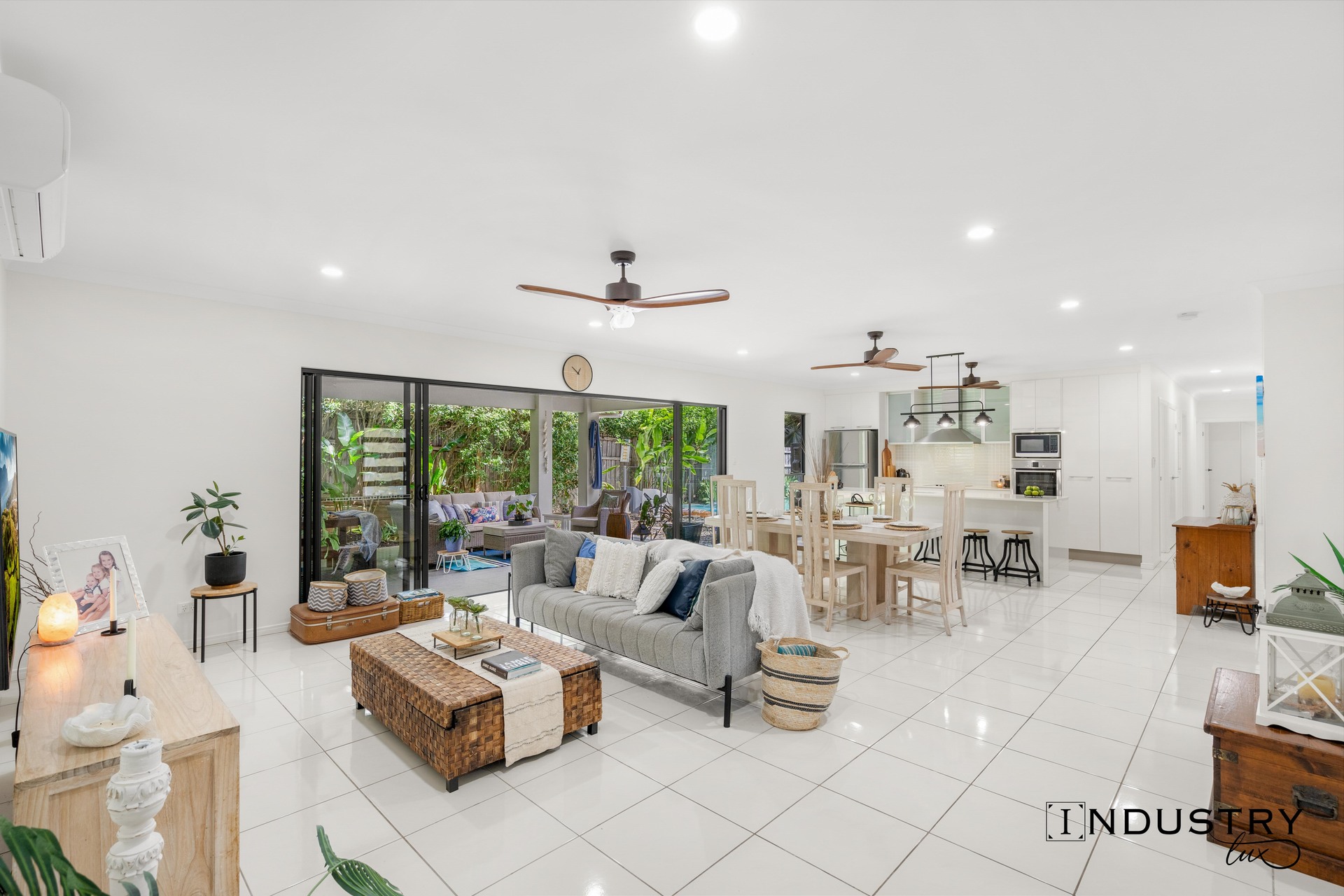 5 Weld Crescent, Smithfield, QLD 4878 AUS