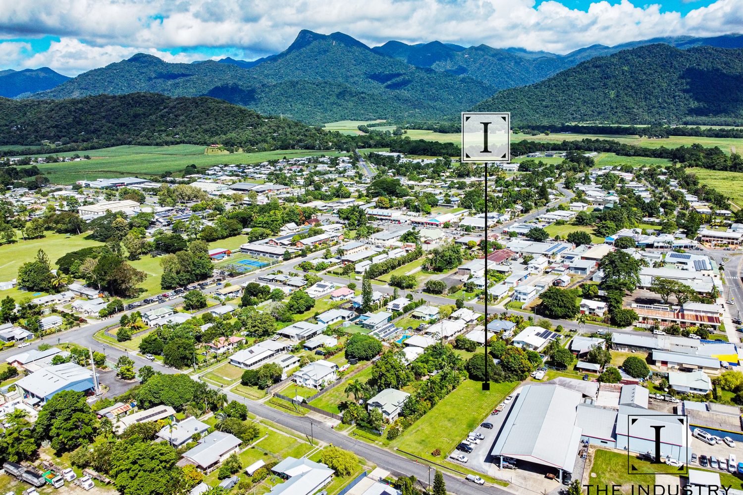 7 Thomas Street, Mossman, QLD 4873 AUS