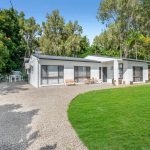 11 Hickory Street, Holloways Beach, QLD 4878 AUS