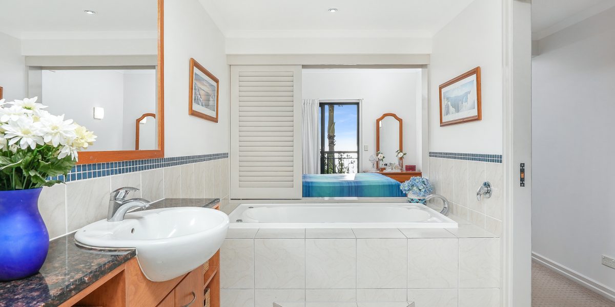 14/5-7 Arlington Esplanade, Clifton Beach, QLD 4879 AUS