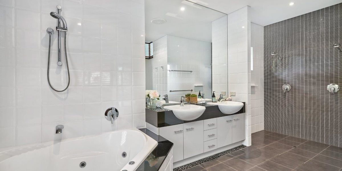 1 Turtle Close, Clifton Beach, QLD 4879 AUS