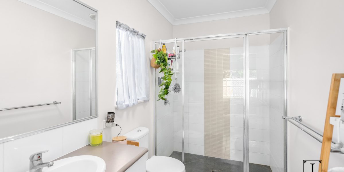 8 Durham Vista, Smithfield, QLD 4878 AUS