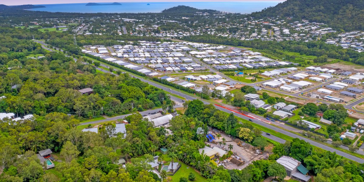 13-15 Aropa Street, Trinity Beach, QLD 4879 AUS