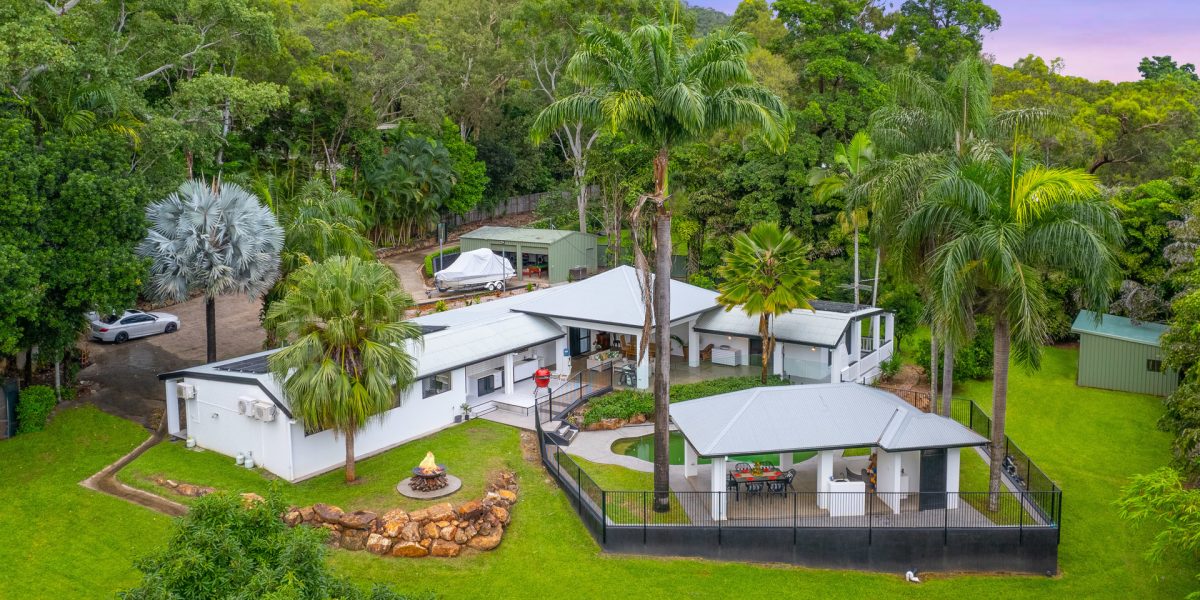 13-15 Aropa Street, Trinity Beach, QLD 4879 AUS