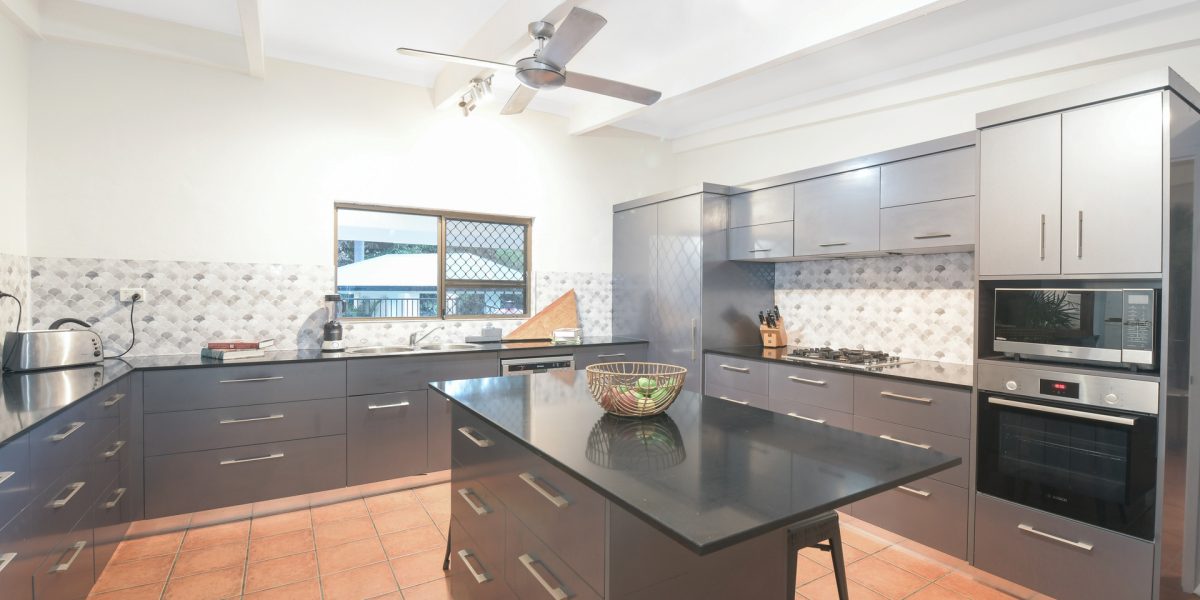 13-15 Aropa Street, Trinity Beach, QLD 4879 AUS