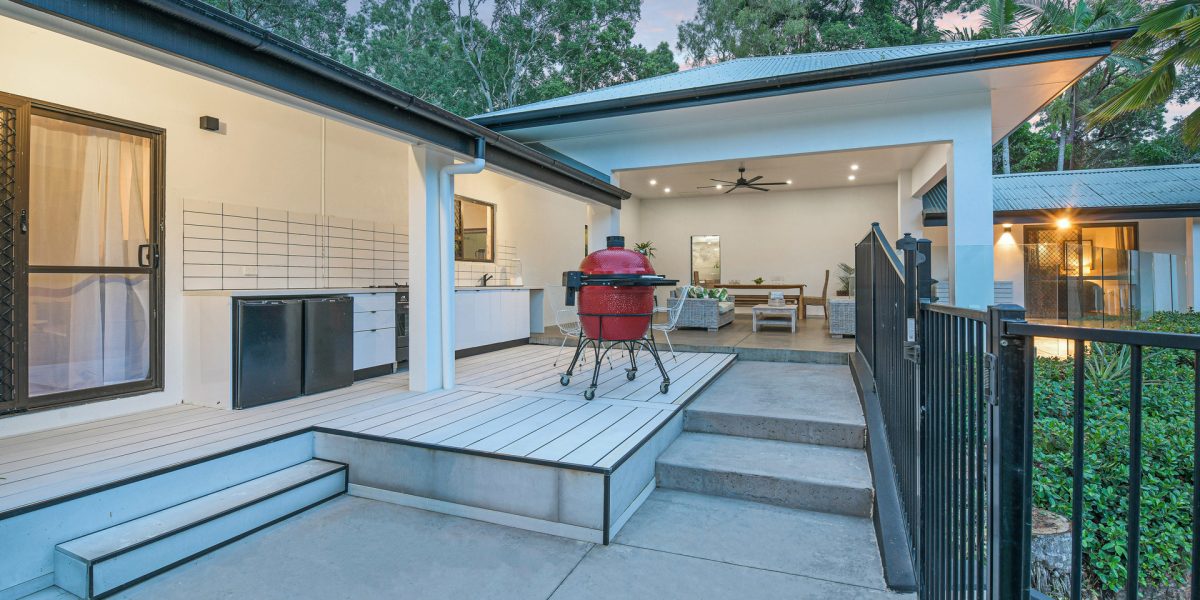 13-15 Aropa Street, Trinity Beach, QLD 4879 AUS