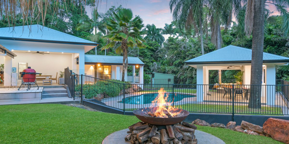 13-15 Aropa Street, Trinity Beach, QLD 4879 AUS
