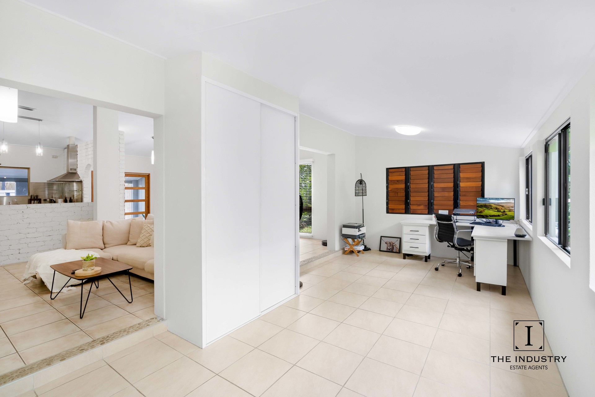 3 Corinda Close, Trinity Beach, QLD 4879 AUS