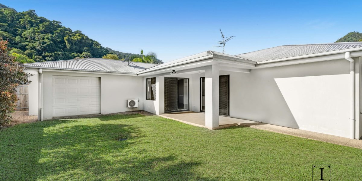 30 John Malcom Street, Redlynch, QLD 4870 AUS