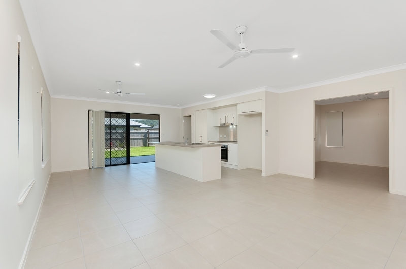 19 Eluma Mews, Smithfield, QLD 4878 AUS