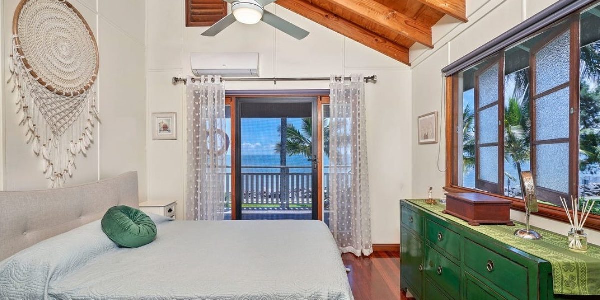 229 Oshea Esplanade, Machans Beach, QLD 4878 AUS
