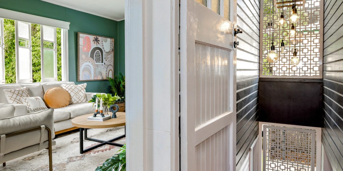 28 Tills Street, Westcourt, QLD 4870 AUS