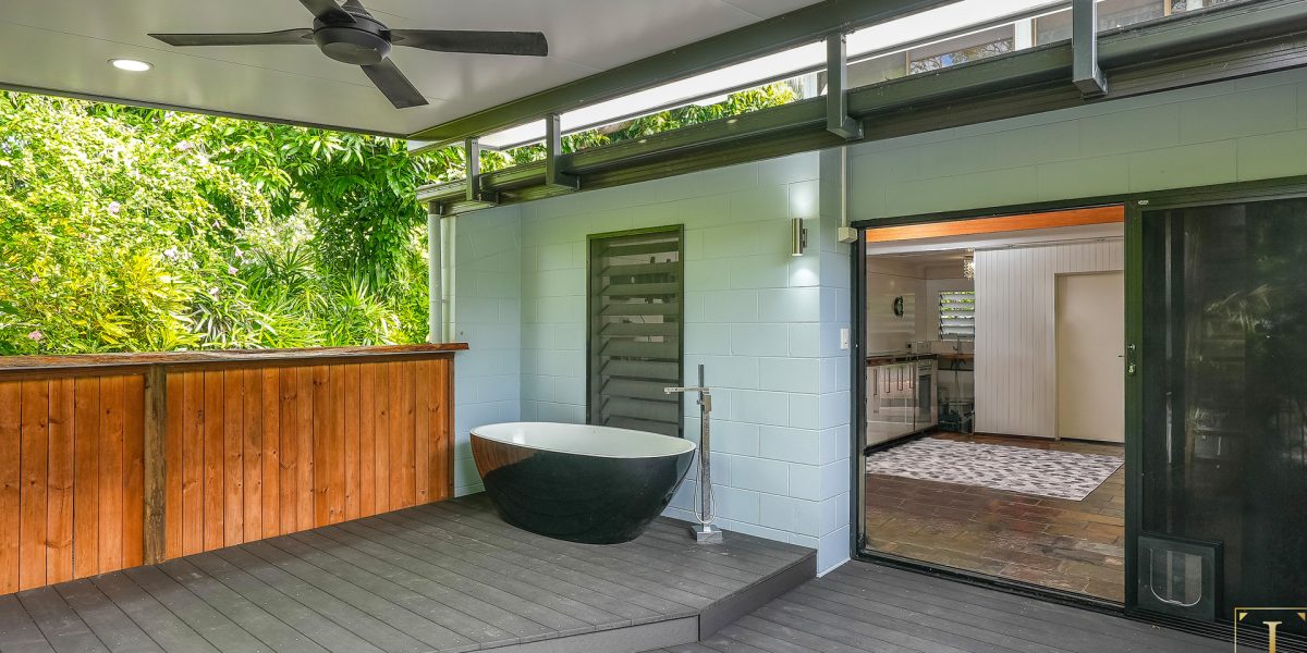 16/25-31 Hibiscus Lane, Holloways Beach, QLD 4878 AUS