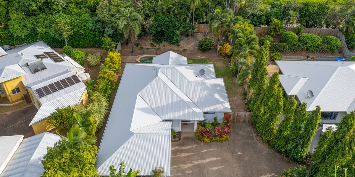 27 Castor Street, Clifton Beach, QLD 4879 AUS