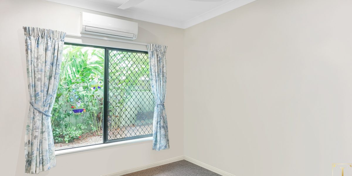 27 Castor Street, Clifton Beach, QLD 4879 AUS