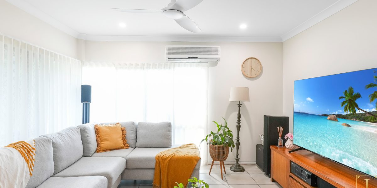 27 Castor Street, Clifton Beach, QLD 4879 AUS