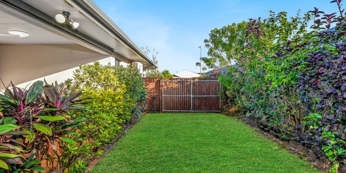 34 Perserverance Street, Redlynch, QLD 4870 AUS