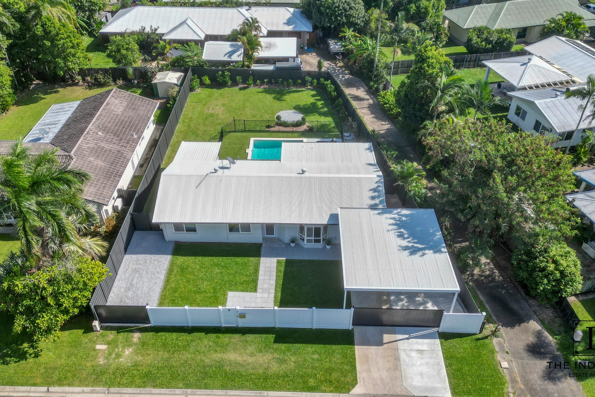 16 Maurice Street, Kewarra Beach, QLD 4879 AUS