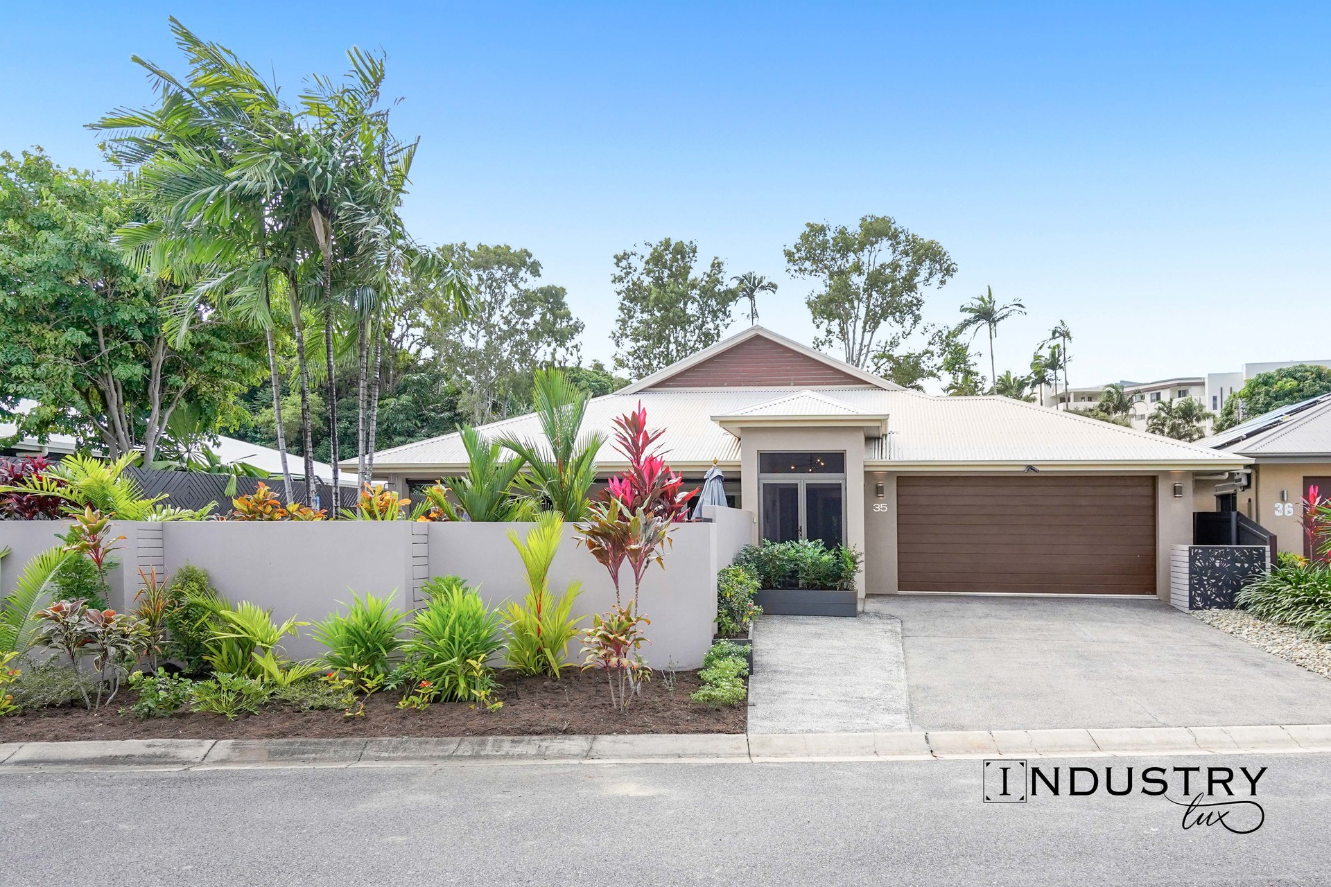 35 Lagoon Drive, Trinity Beach, QLD 4879 AUS