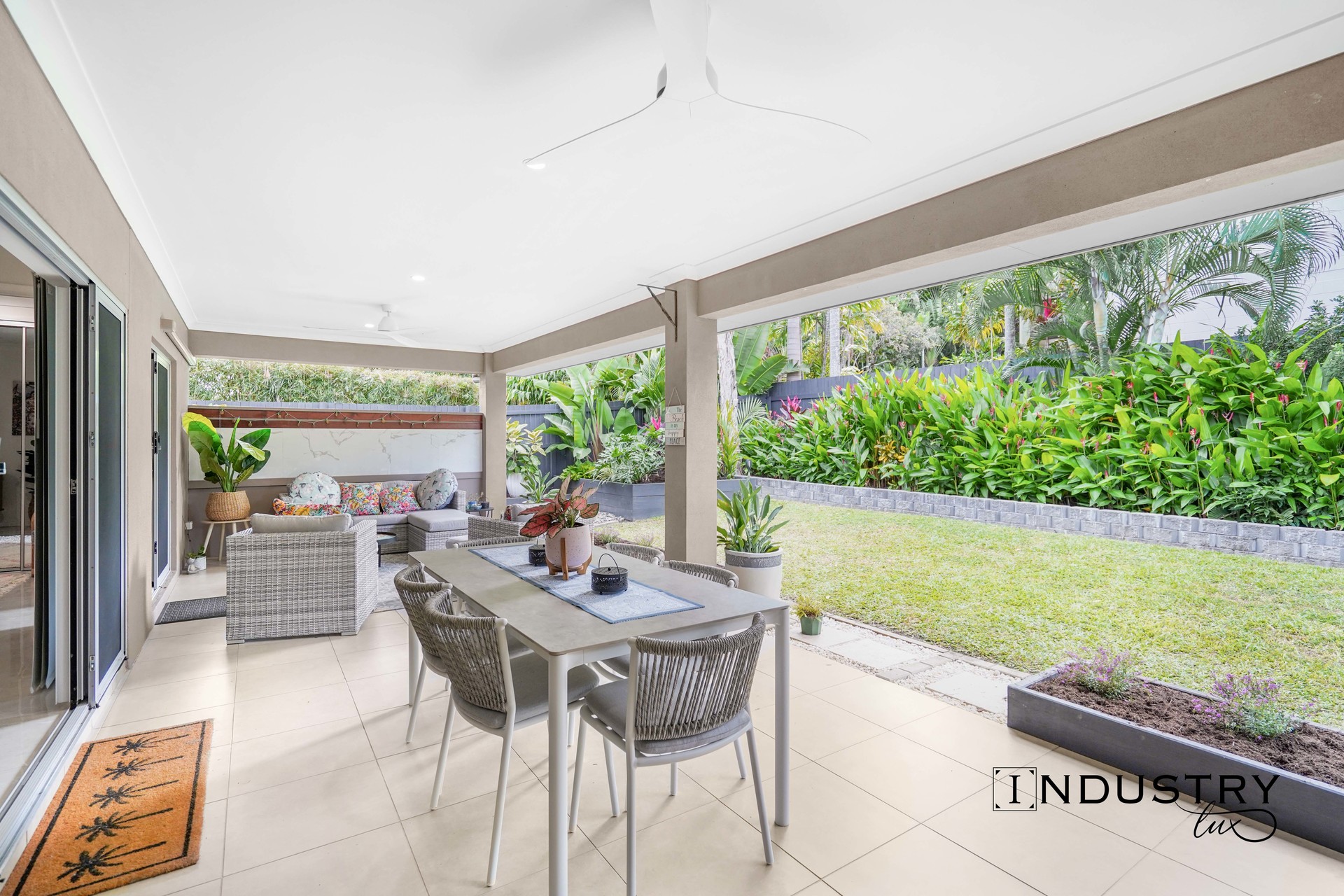 35 Lagoon Drive, Trinity Beach, QLD 4879 AUS