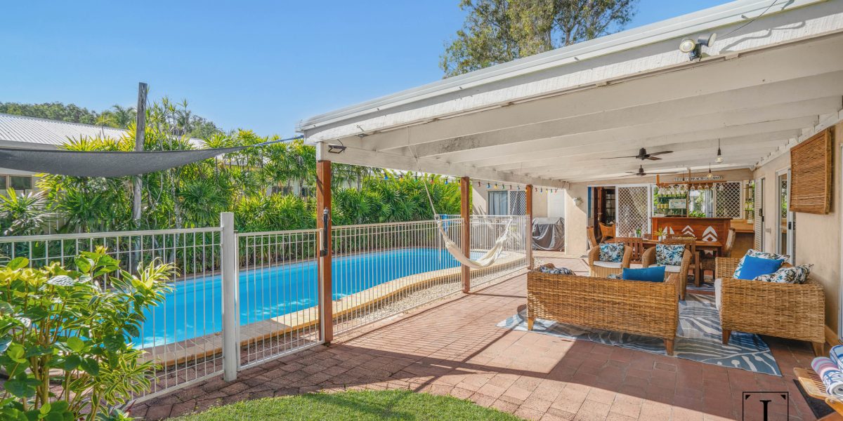 12 Corinda Close, Trinity Beach, QLD 4879 AUS