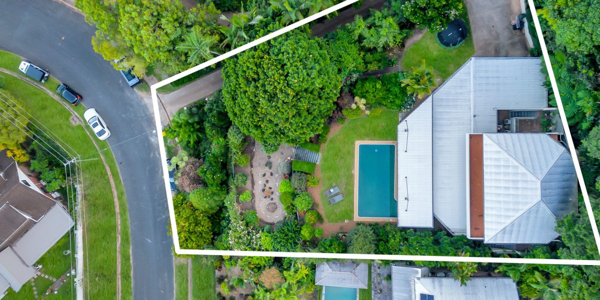 120 Nolan Street, Whitfield, QLD 4870 AUS