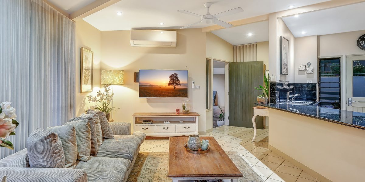 120 Nolan Street, Whitfield, QLD 4870 AUS