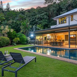 120 Nolan Street, Whitfield, QLD 4870 AUS
