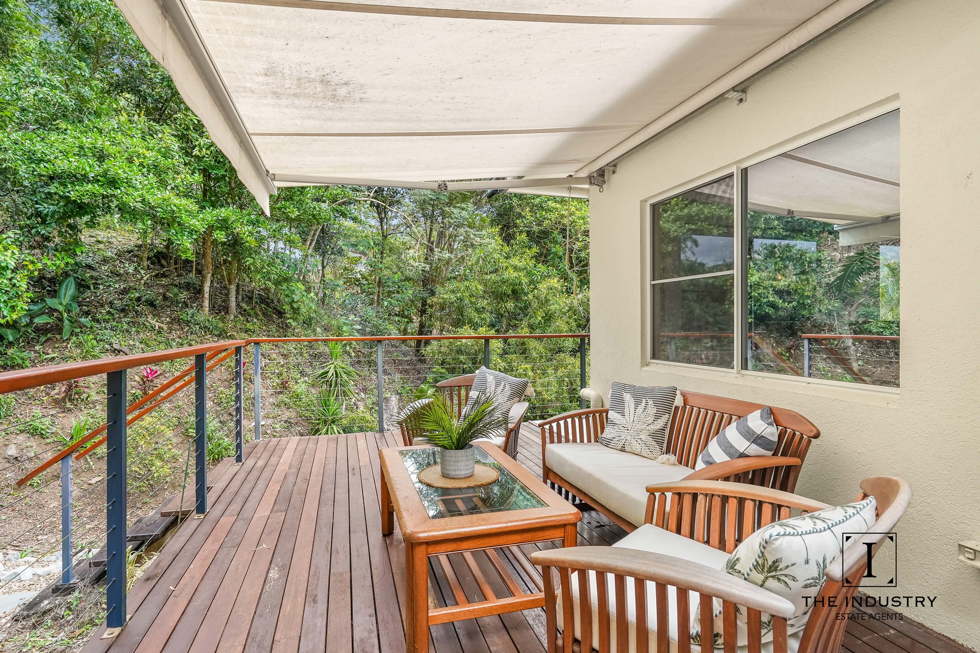 10 Tari Place, Trinity Beach, QLD 4879 AUS