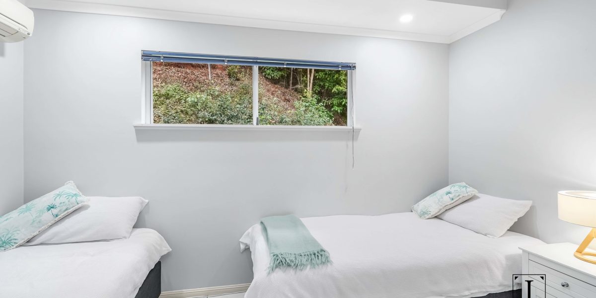 10 Tari Place, Trinity Beach, QLD 4879 AUS