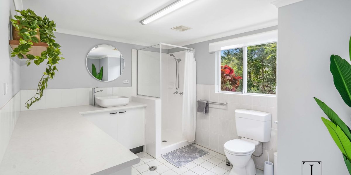 10 Tari Place, Trinity Beach, QLD 4879 AUS