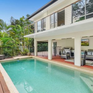 10 Tari Place, Trinity Beach, QLD 4879 AUS