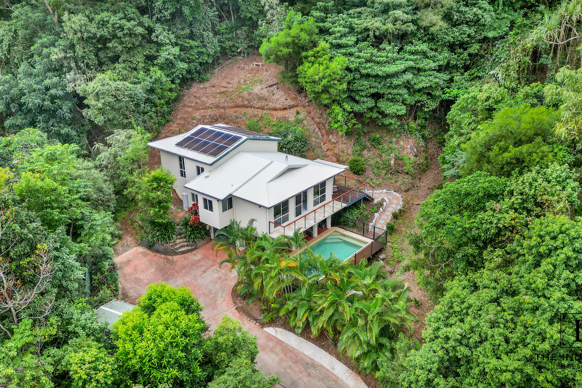 10 Tari Place, Trinity Beach, QLD 4879 AUS