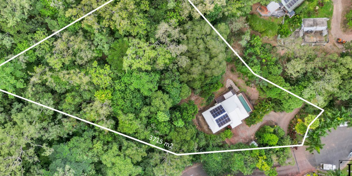 10 Tari Place, Trinity Beach, QLD 4879 AUS