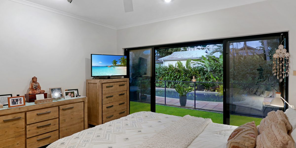 20 Batt Street, Clifton Beach, QLD 4879 AUS