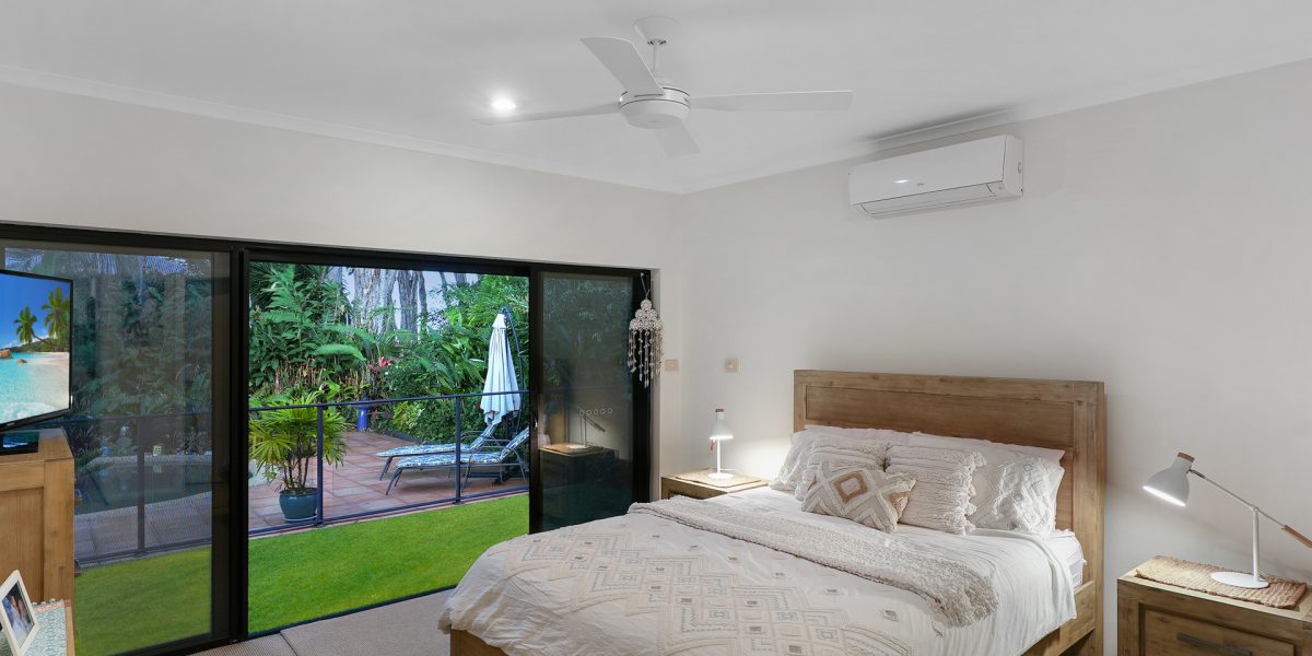 20 Batt Street, Clifton Beach, QLD 4879 AUS