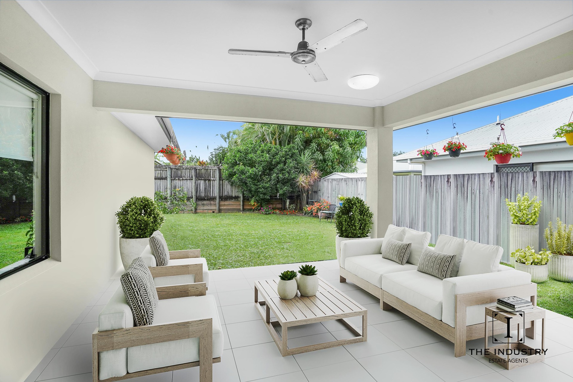 8 Murrinda Gardens, Trinity Park, QLD 4879 AUS