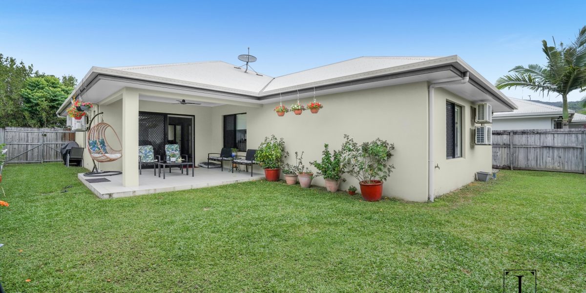 8 Murrinda Gardens, Trinity Park, QLD 4879 AUS