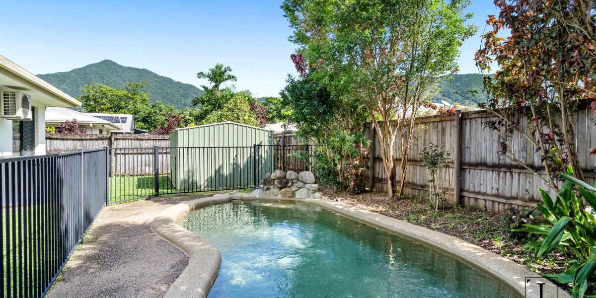 8 Roderick Street, Bentley Park, QLD 4869 AUS