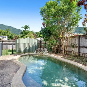 8 Roderick Street, Bentley Park, QLD 4869 AUS