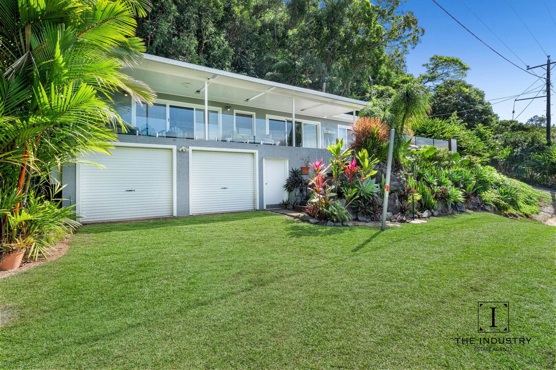 1385 Mossman Daintree Road, Rocky Point, QLD 4873 AUS