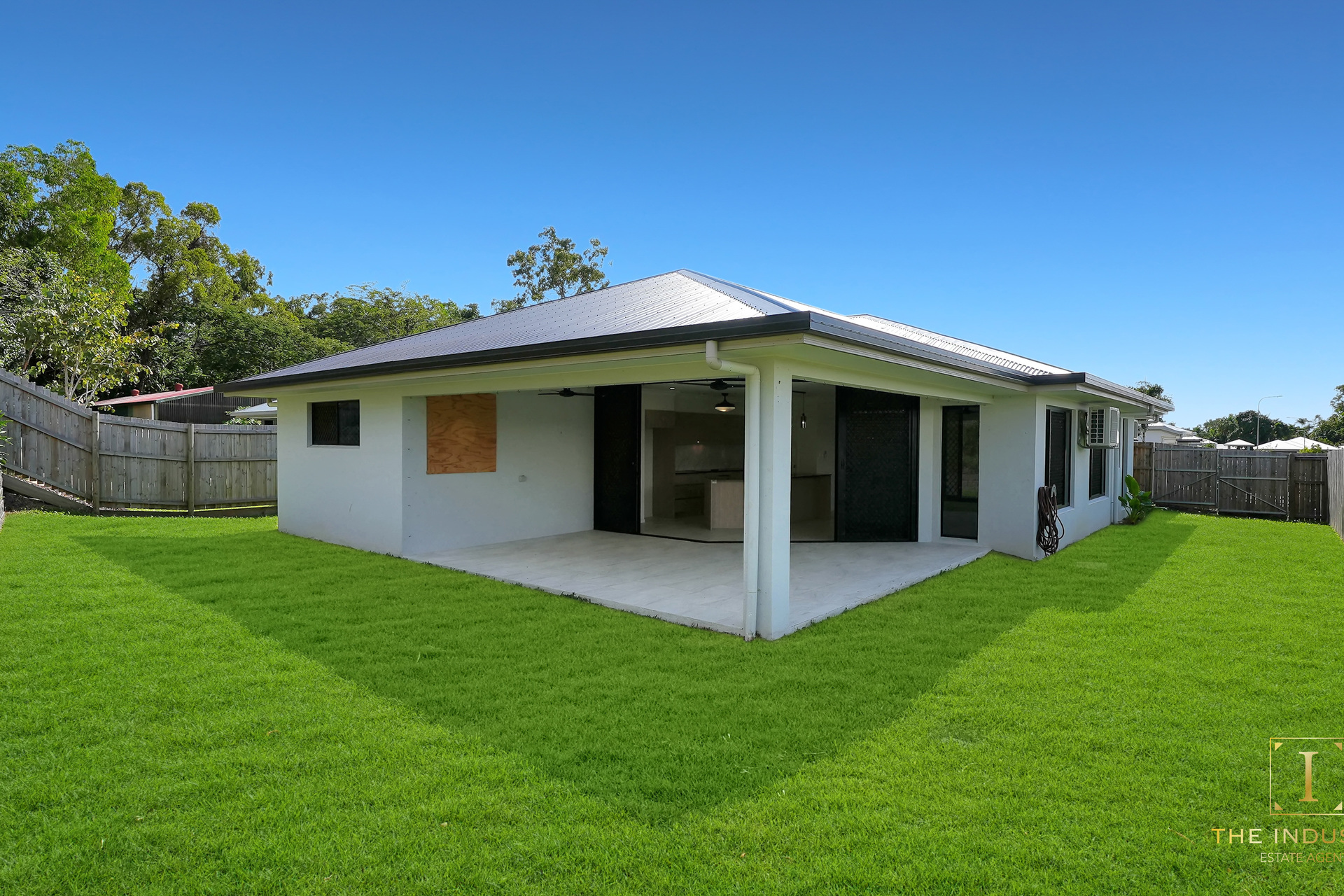 52 Etty Street, Kewarra Beach, QLD 4879 AUS