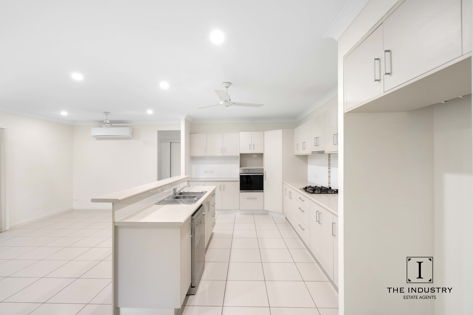 57 Canopys Edge Boulevard, Smithfield, QLD 4878 AUS