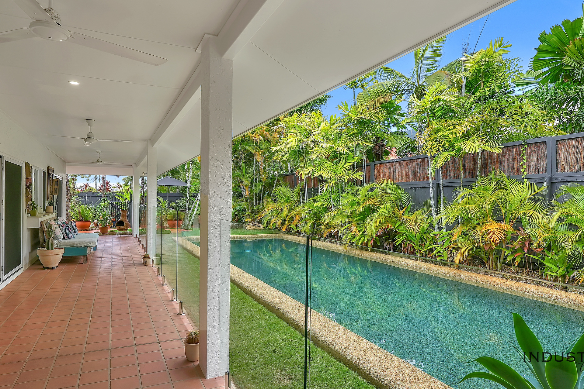 29 Oliva Street, Palm Cove, QLD 4879 AUS