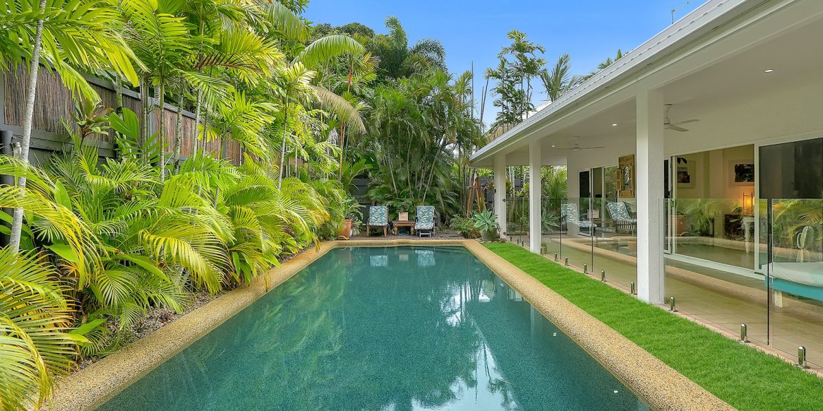 29 Oliva Street, Palm Cove, QLD 4879 AUS