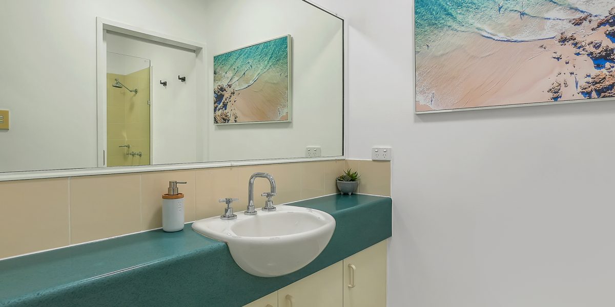 29 Oliva Street, Palm Cove, QLD 4879 AUS